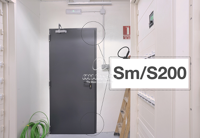 kit control humos Sm S200 humo caliente puerta metálica batiente cortafuegos andreu