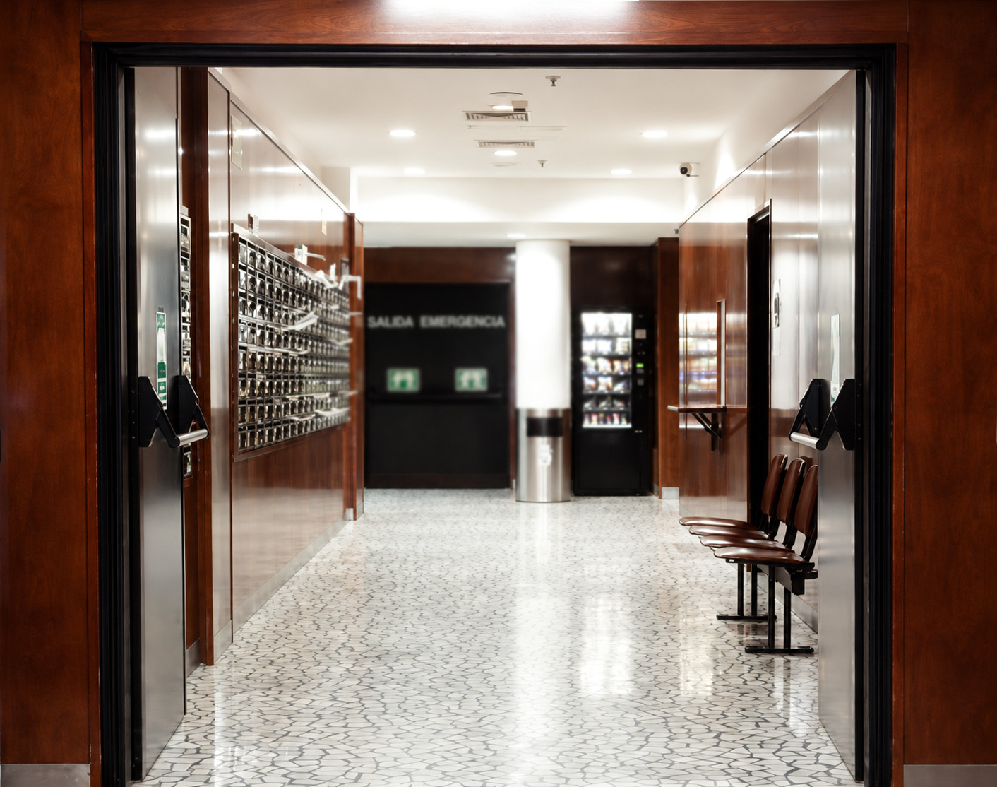 Centro Comercial El Saler - Puertas Andreu
