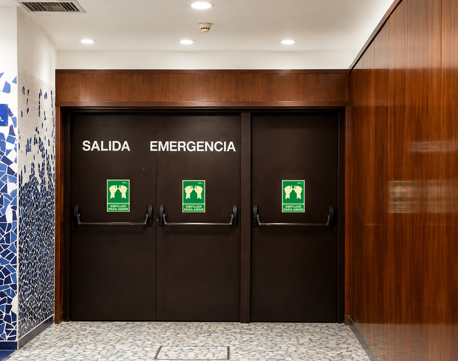 Centro Comercial El Saler - Puertas Andreu