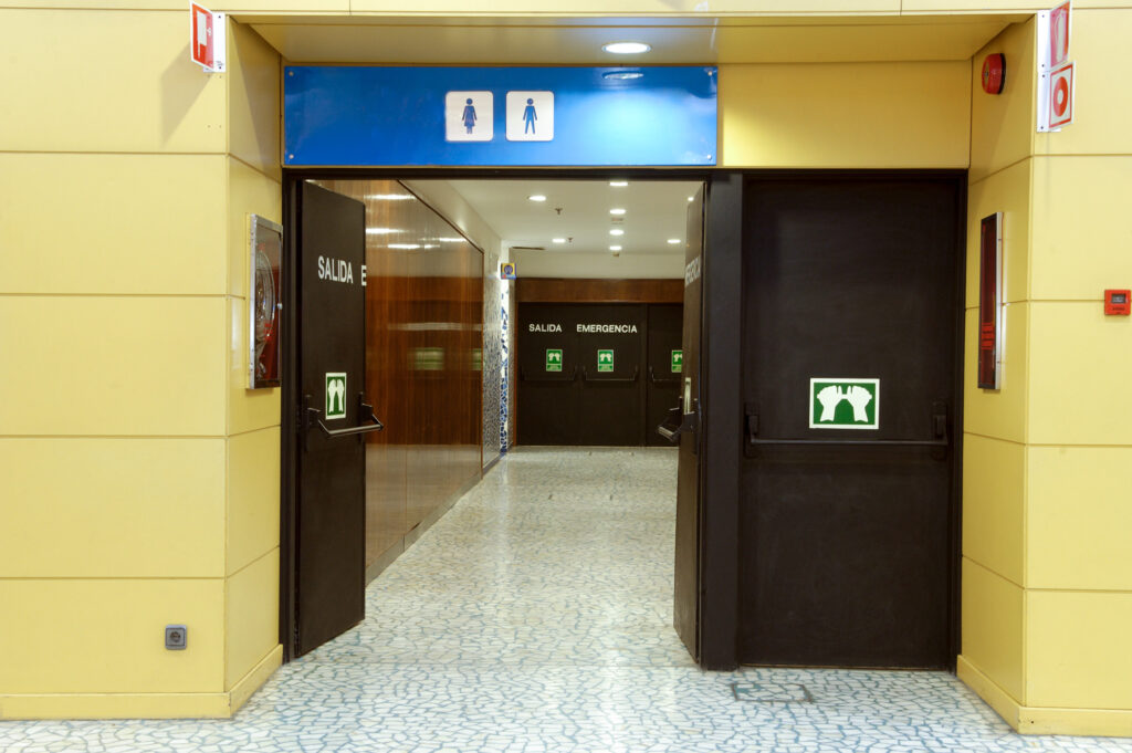 Centro Comercial El Saler - Puertas Andreu