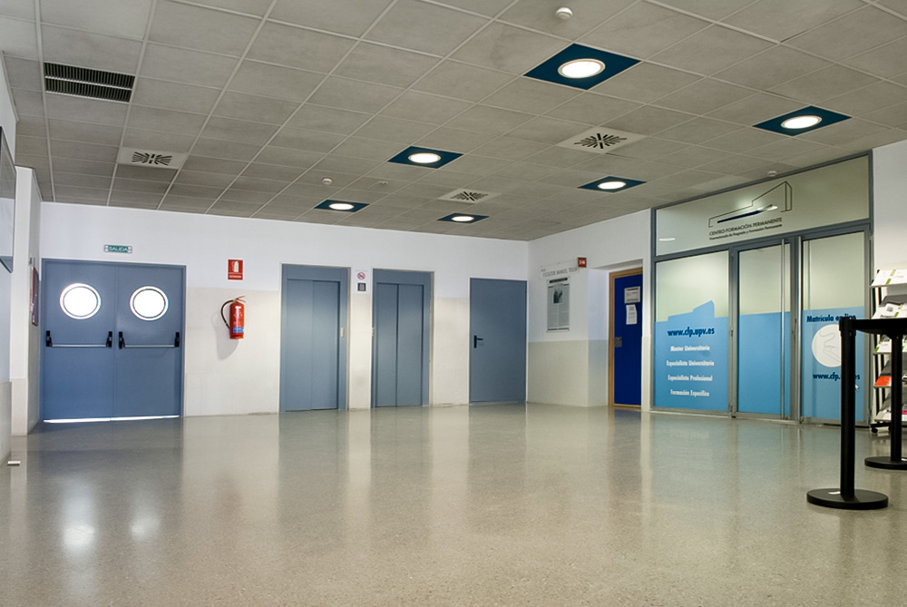 Universidad Politécnica de Valencia - Puertas Andreu